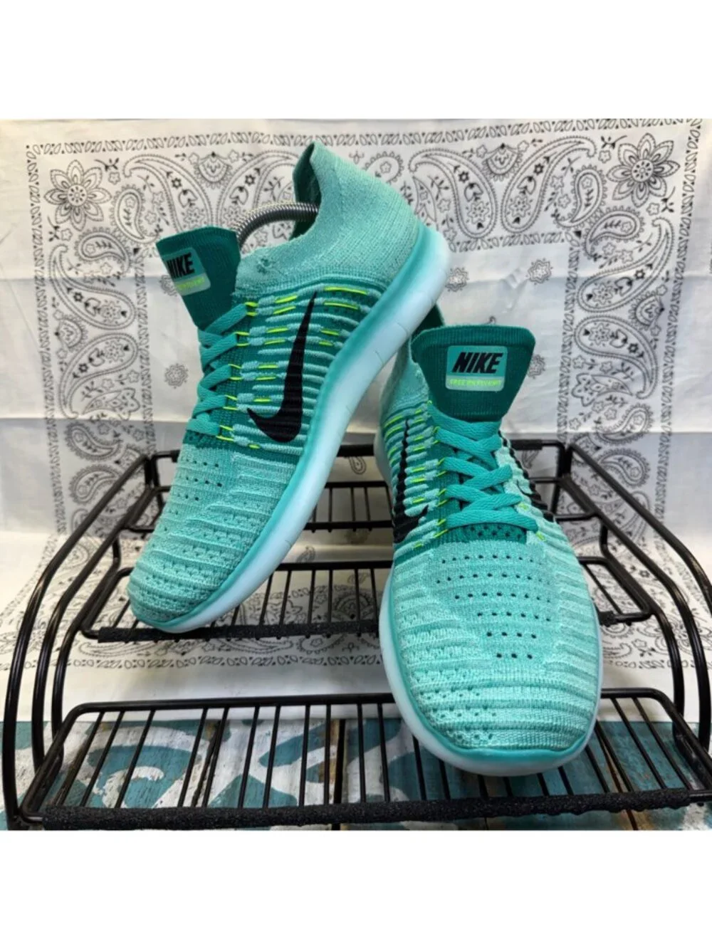 Nike Free RN Flyknit Running Shoes Hyper Turquoise 831070-307 Womens Sz 8.5 EUC
